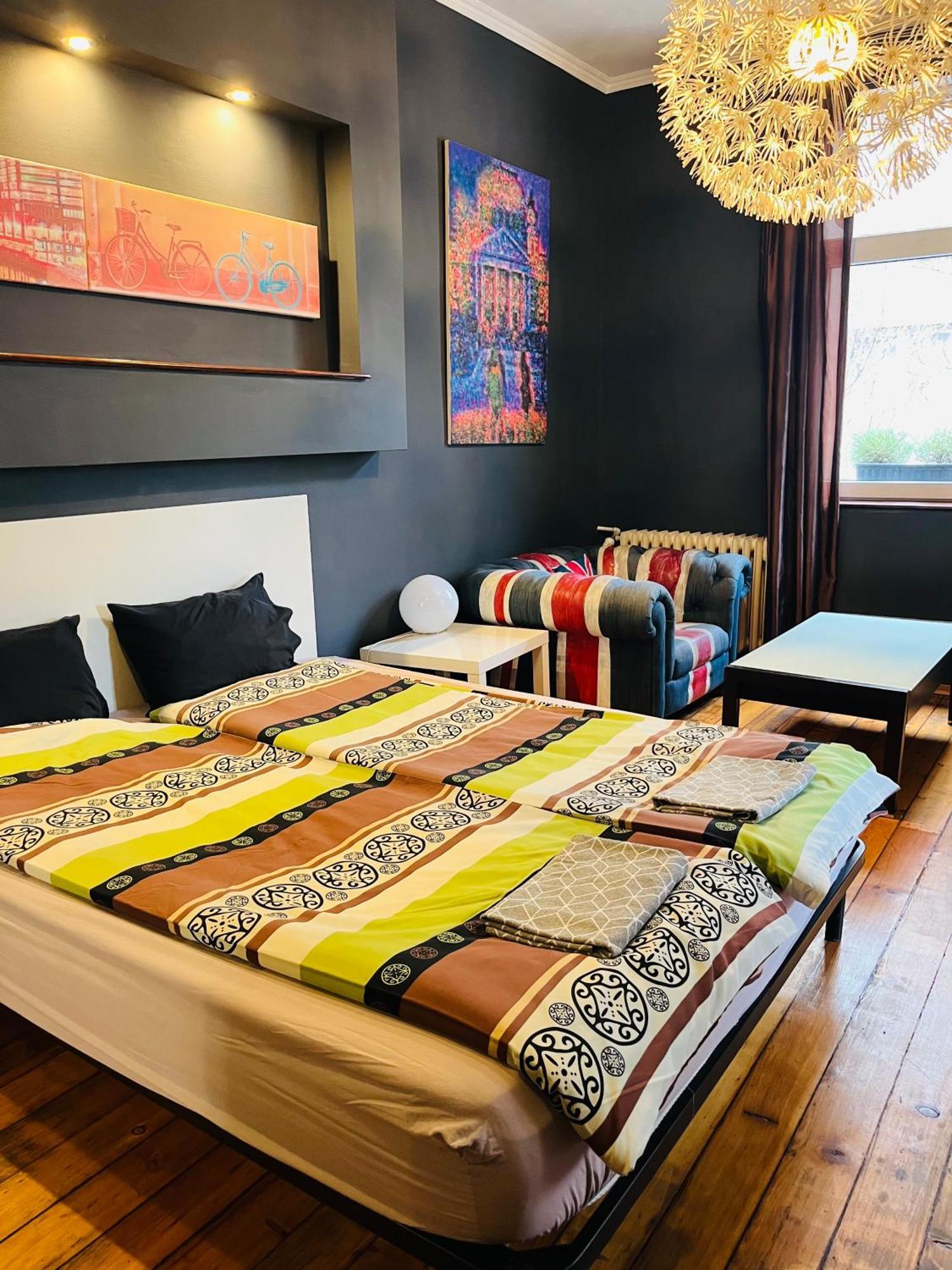 Apartemen Lovely Place